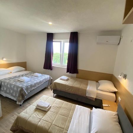 Bed and Breakfast Pansion Raspudic Međugorje Exteriér fotografie